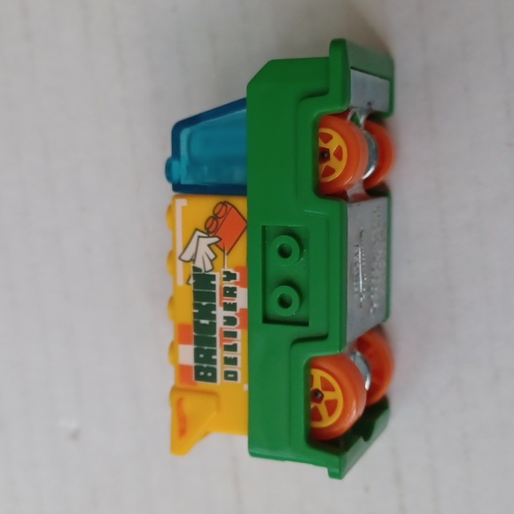 $4 Add-on Toy Block Truck - Hotwheels - Picture 4 of 8